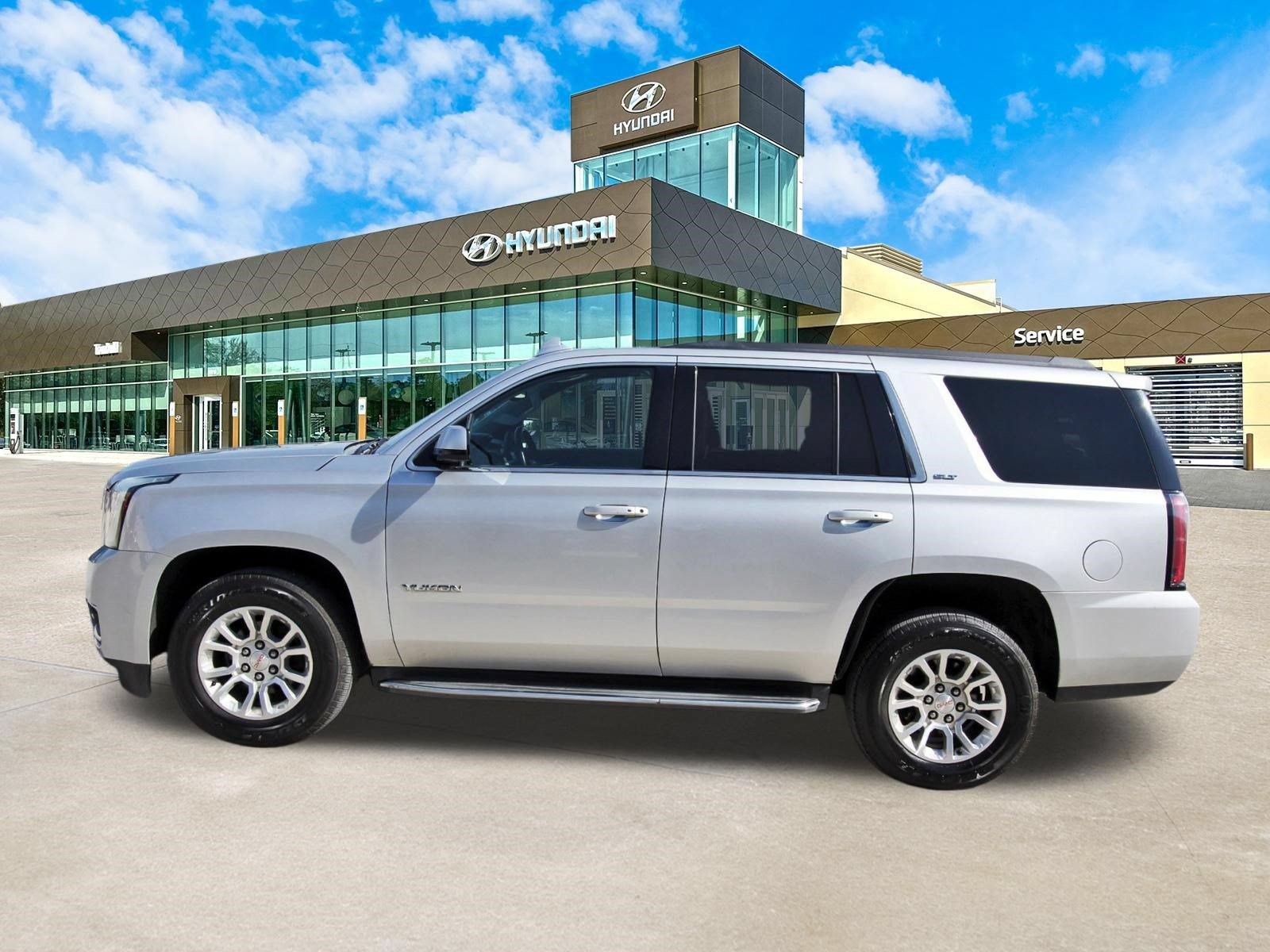 Used 2020 GMC Yukon SLT w/ Open Road Package RWD image 9