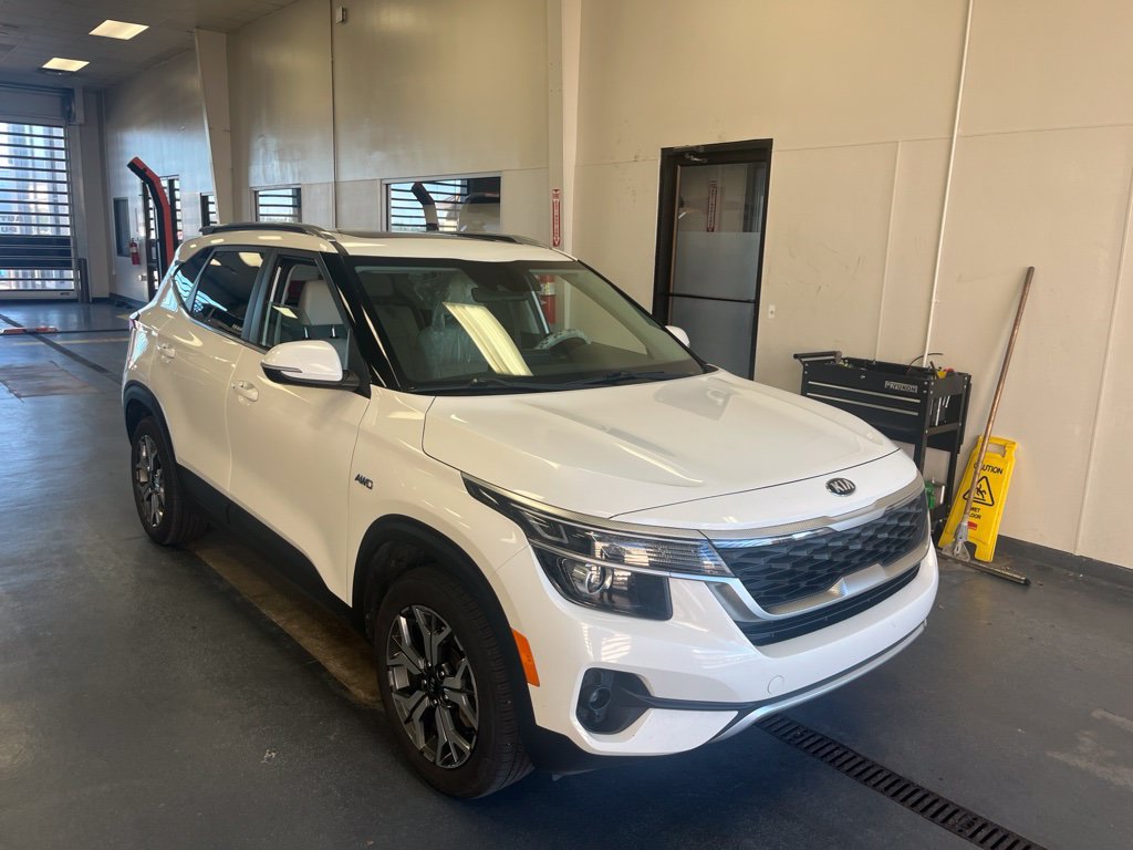 Used 2021 Kia Seltos EX AWD/4WD image 1