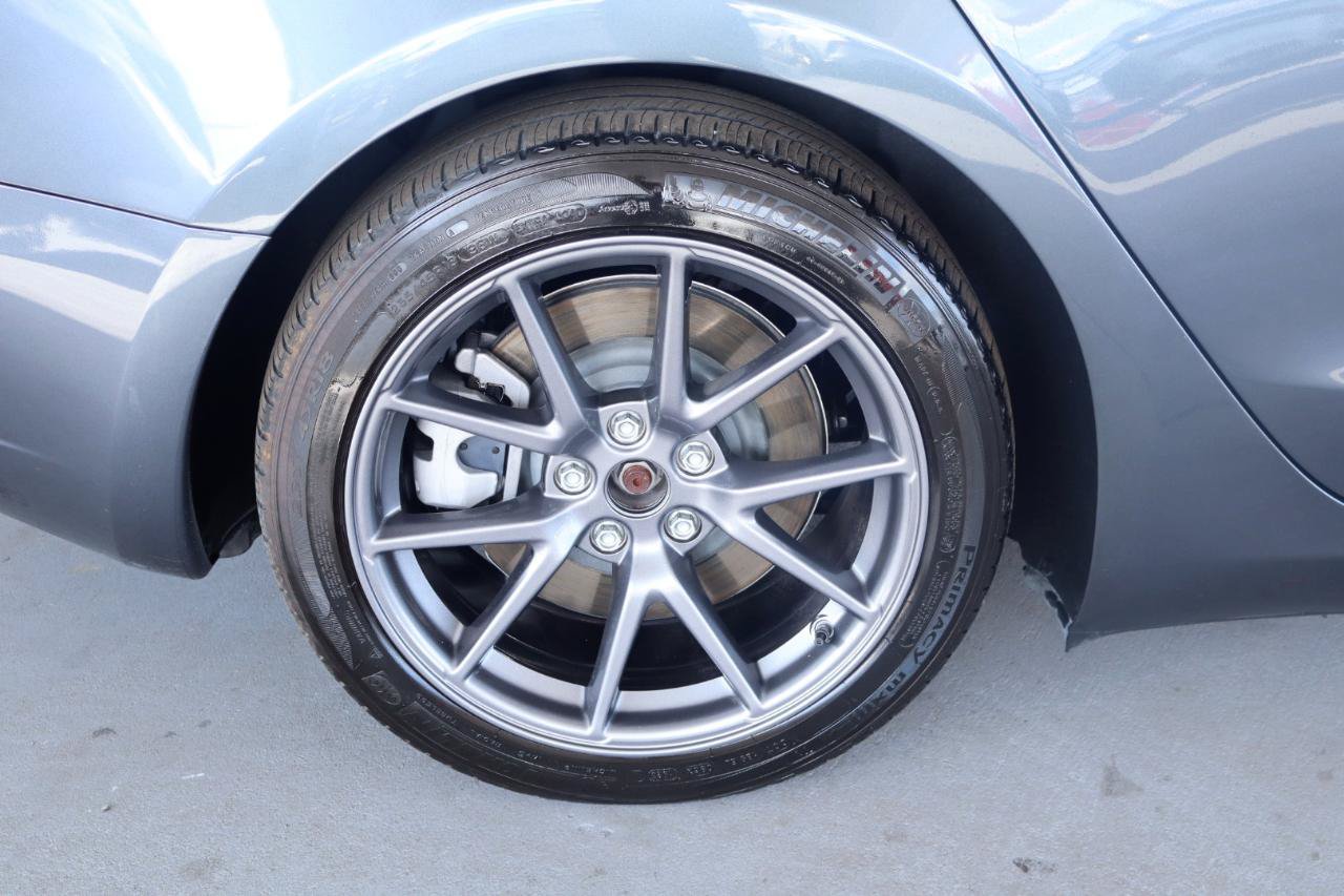 Used 2023 Tesla Model 3 Standard Range RWD image 5