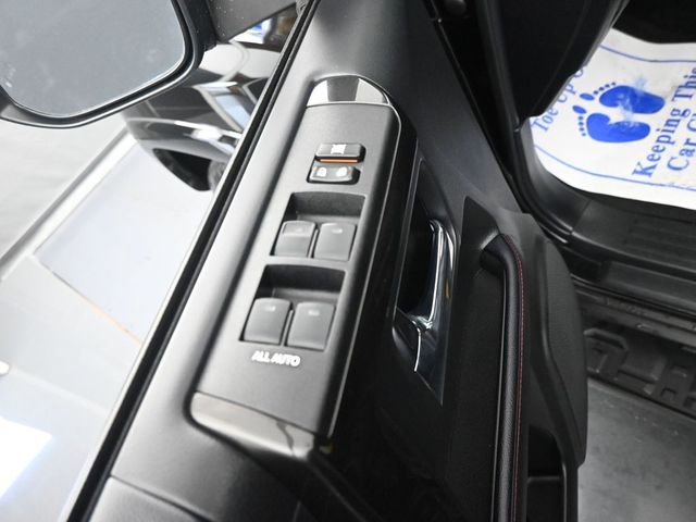 Used 2024 Toyota 4Runner TRD Off-Road Premium image 11