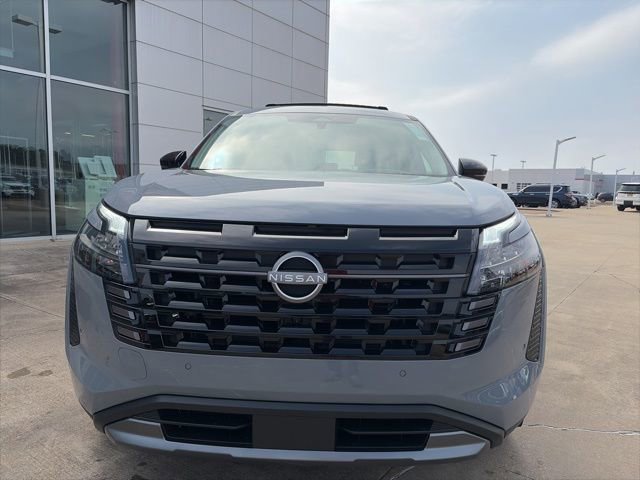 New 2026 Nissan Pathfinder Platinum image 6