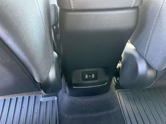Used 2025 Kia Soul EX FWD image 19