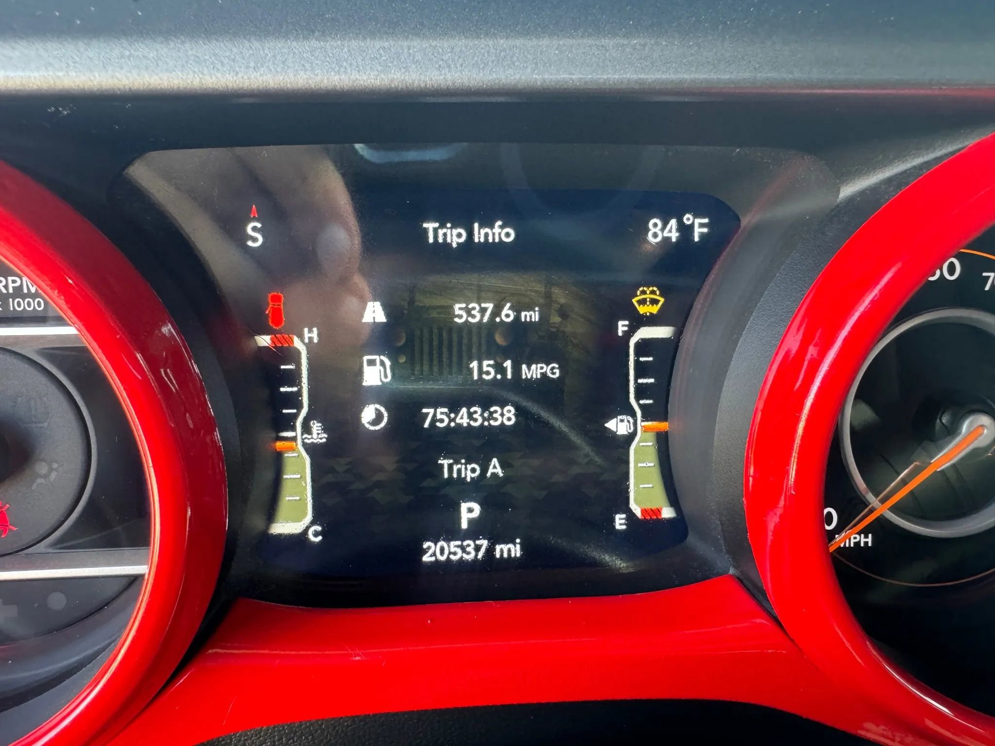 Used 2023 Jeep Wrangler Sport image 19