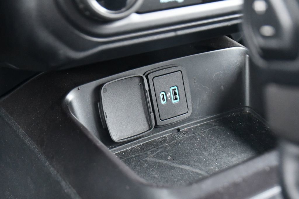 Used 2024 Ford Bronco Big Bend image 28