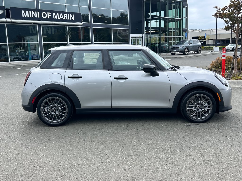 New 2027 MINI Cooper 4-Door Hardtop FWD image 6