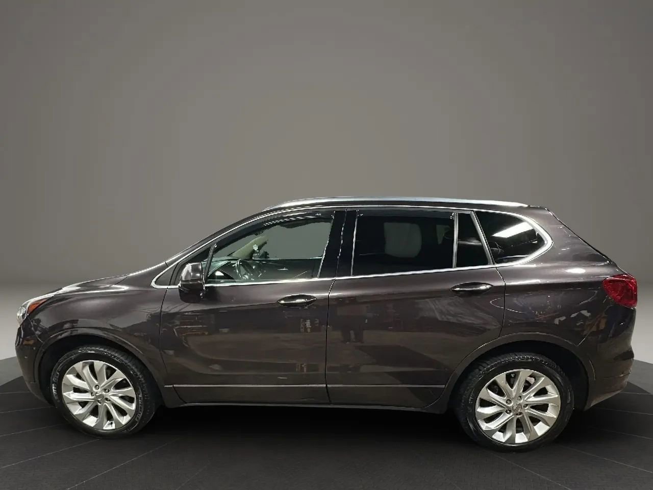 Used 2016 Buick Envision Premium image 2