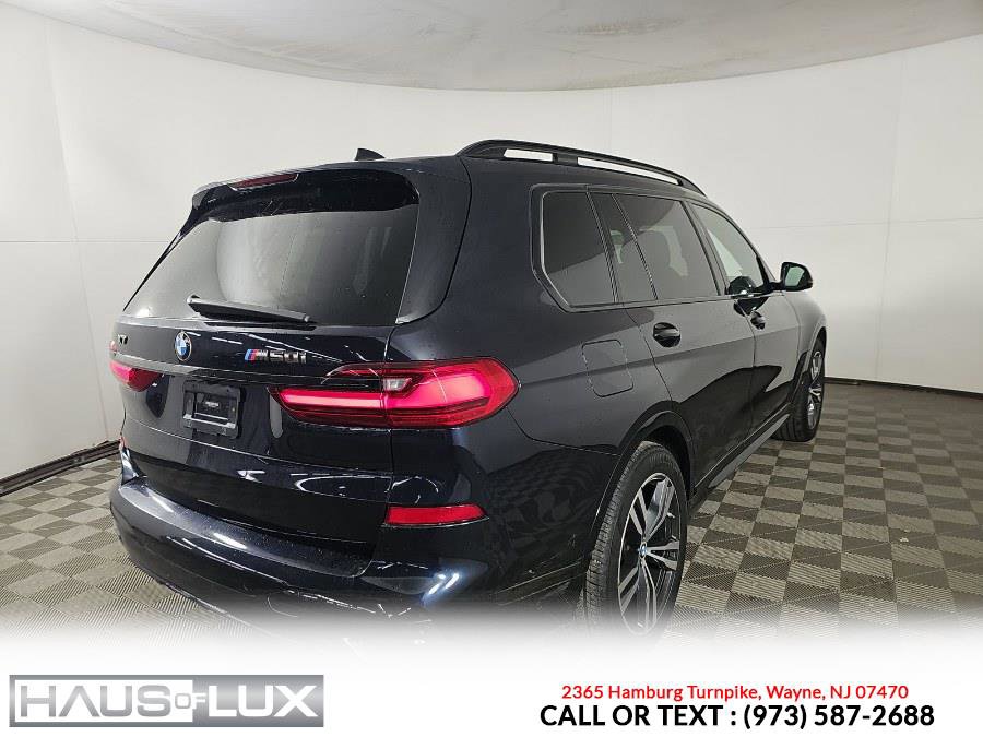 Used 2021 BMW X7 M50i w/ Executive Package image 3