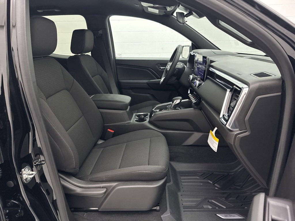 New 2025 GMC Canyon Elevation w/ Technology Package image 55