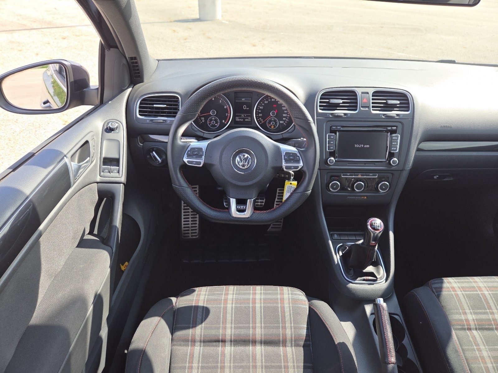 Used 2011 Volkswagen GTI 2-Door FWD image 22