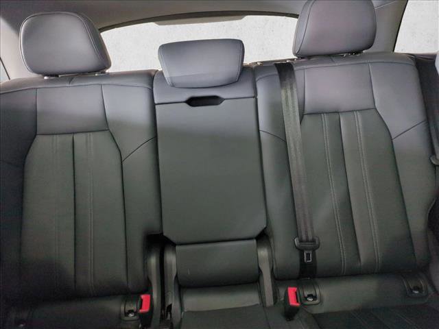 Certified 2025 Audi Q5 Premium Plus w/ Premium Plus image 21