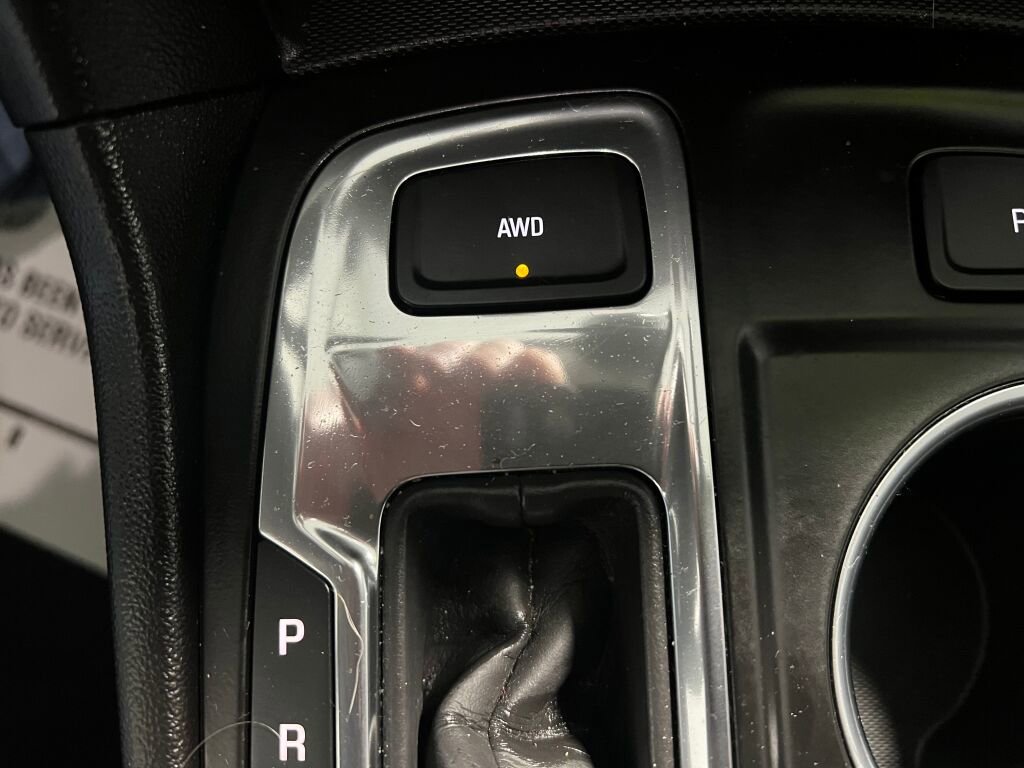 Used 2022 Chevrolet Equinox LT image 15