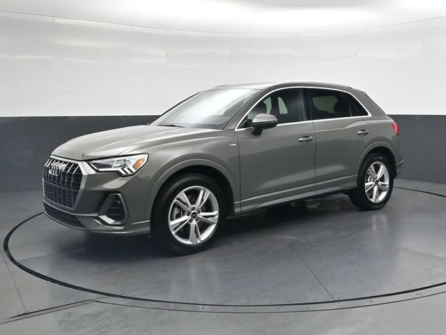 Used 2022 Audi Q3 2.0T Premium Plus AWD/4WD image 9