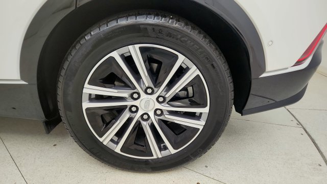 Used 2025 Cadillac Lyriq Luxury w/ LPO, Floor Liner Package RWD image 80