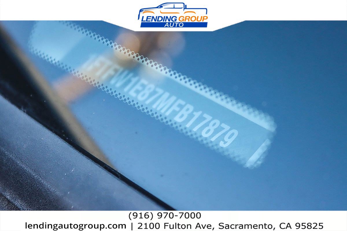 Used 2021 Ford F150 Lariat w/ Equipment Group 501A Mid image 26