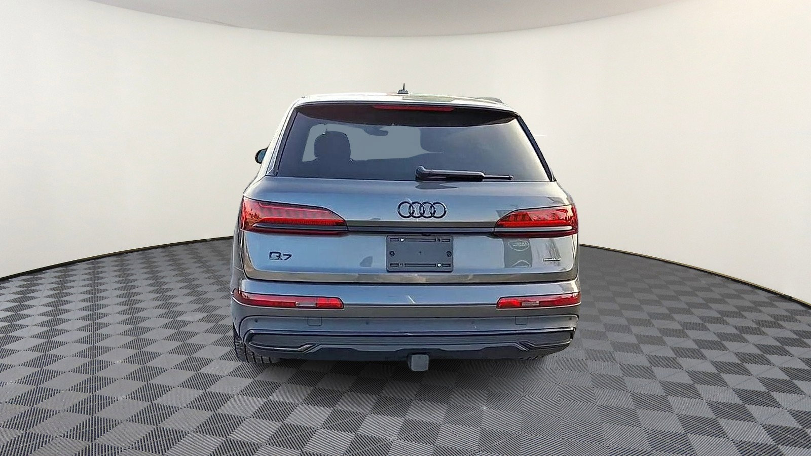 Used 2024 Audi Q7 3.0T Prestige image 7