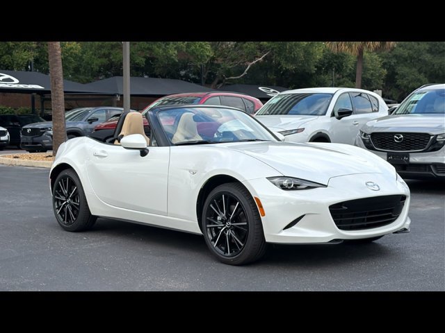 New 2026 MAZDA MX-5 Miata Grand Touring RWD image 9