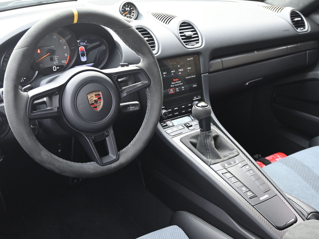 Certified 2025 Porsche 718 Boxster Spyder RS RWD image 20