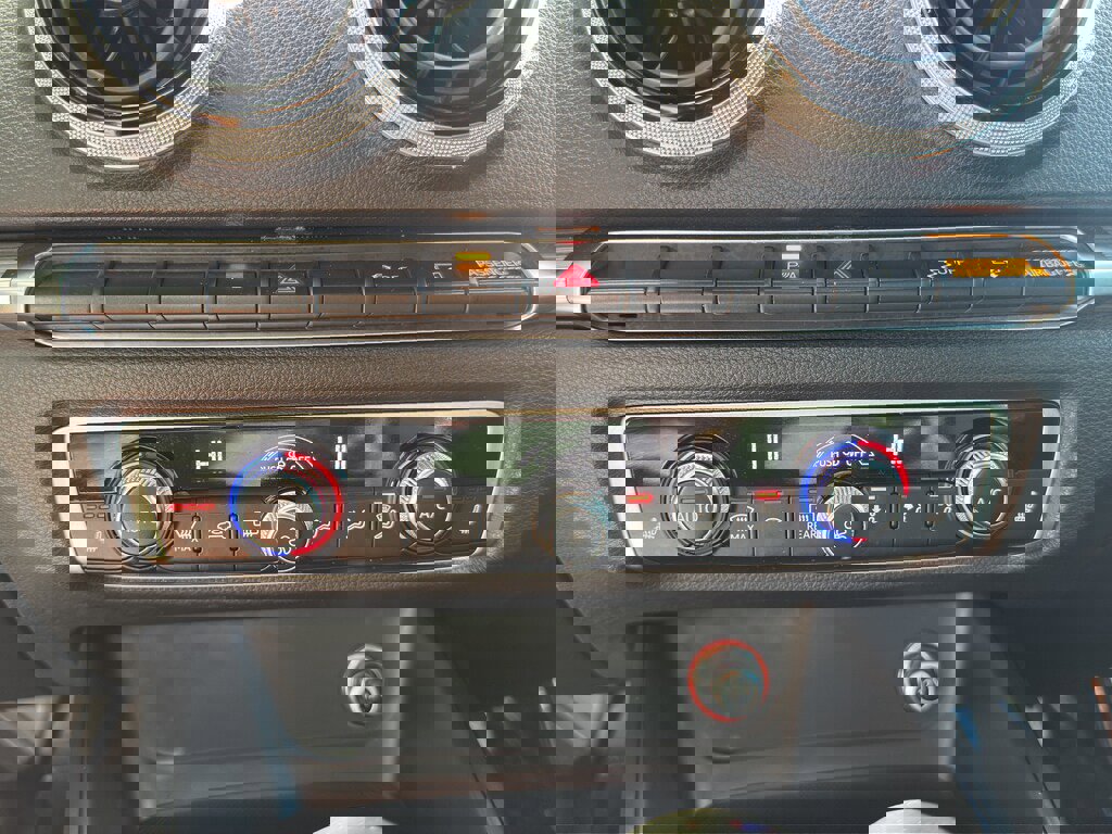 Used 2015 Audi A3 2.0T Prestige image 28