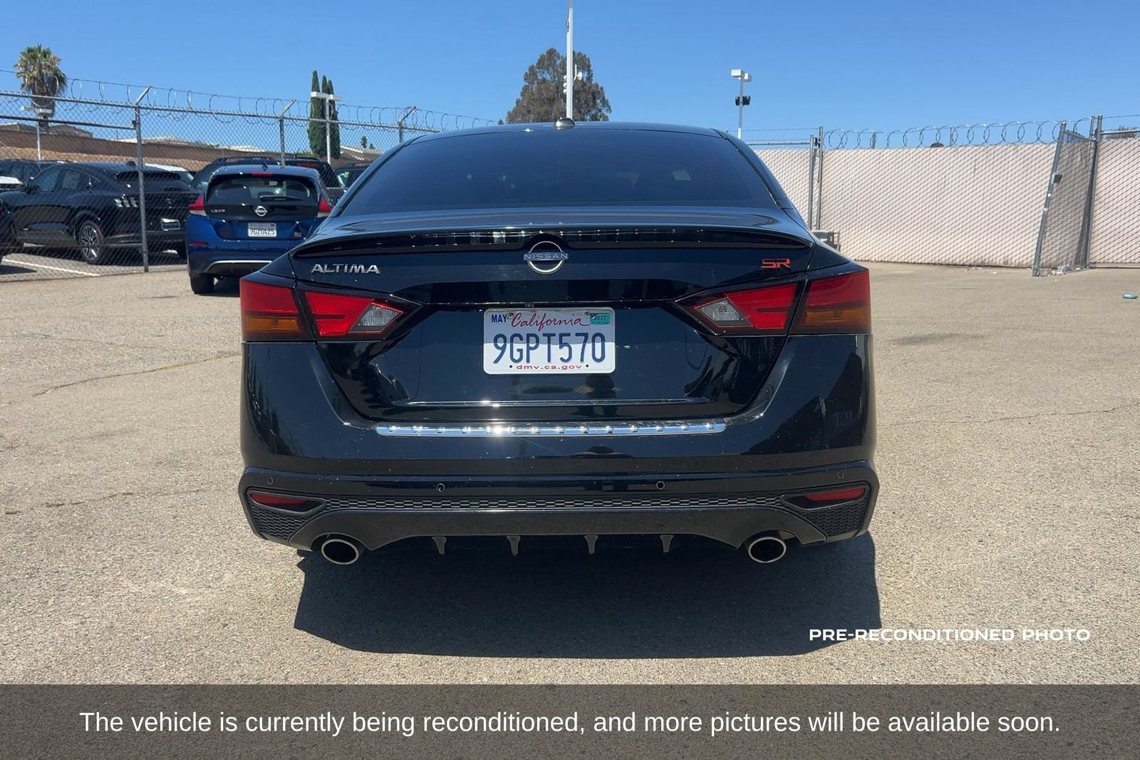 Used 2023 Nissan Altima 2.5 SR FWD image 7