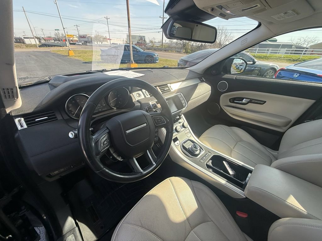Used 2016 Land Rover Range Rover Evoque HSE image 14
