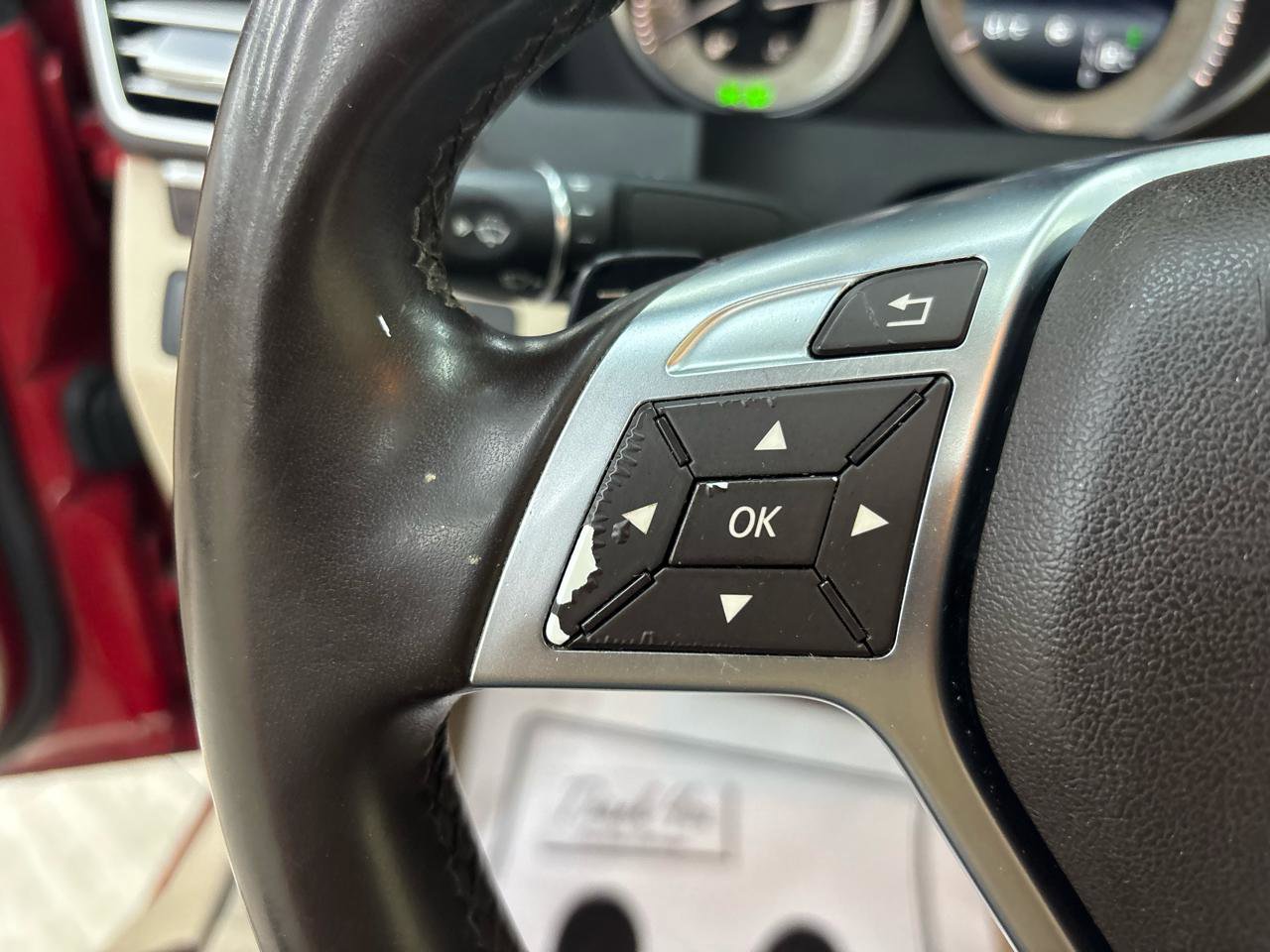 Used 2015 Mercedes-Benz E 550 Coupe w/ Premium 1 Package image 33