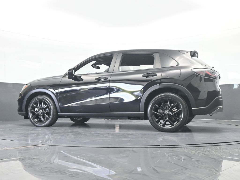 Used 2024 Honda HR-V Sport image 56