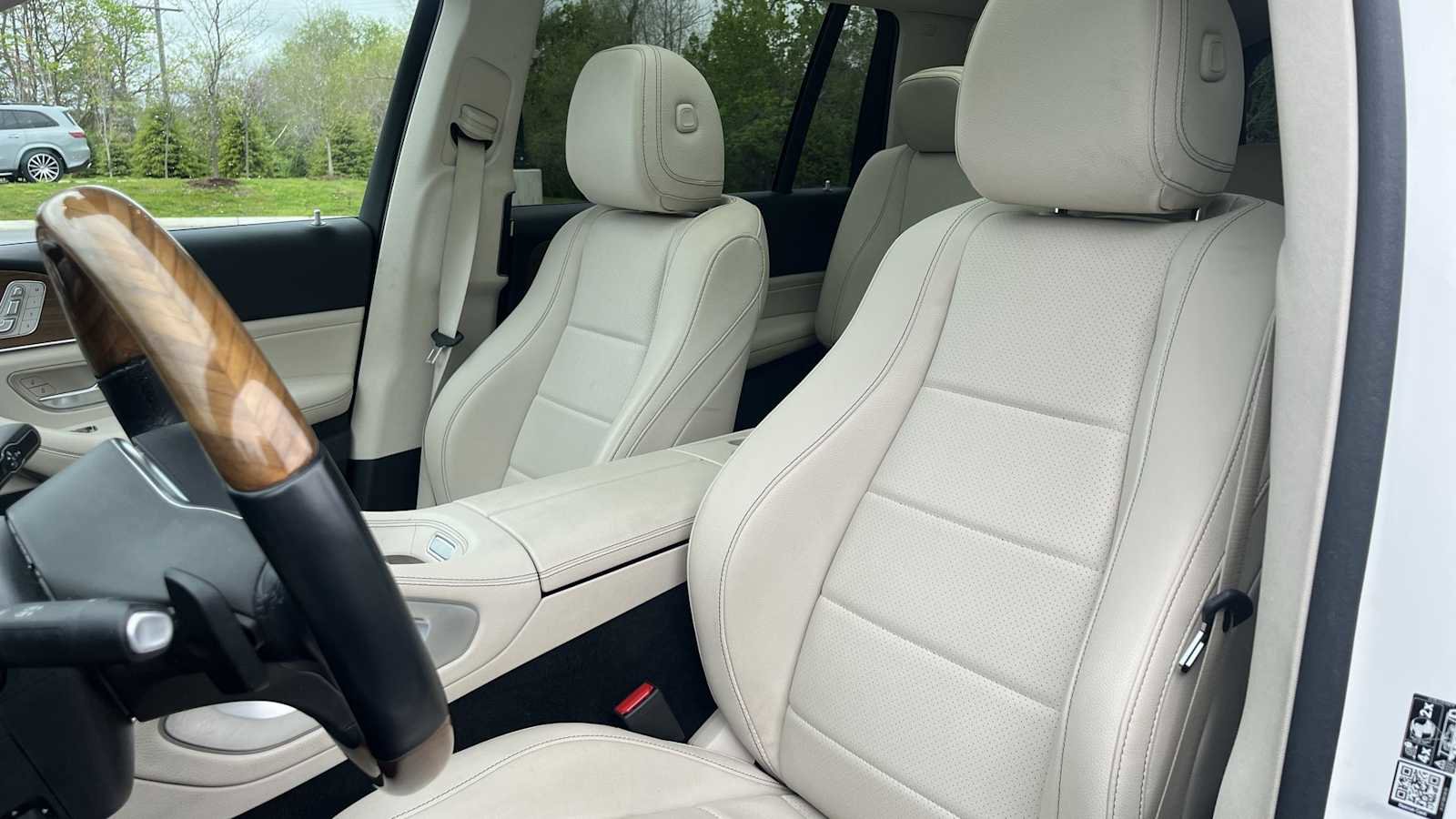 Used 2022 Mercedes-Benz GLS 450 4MATIC image 20
