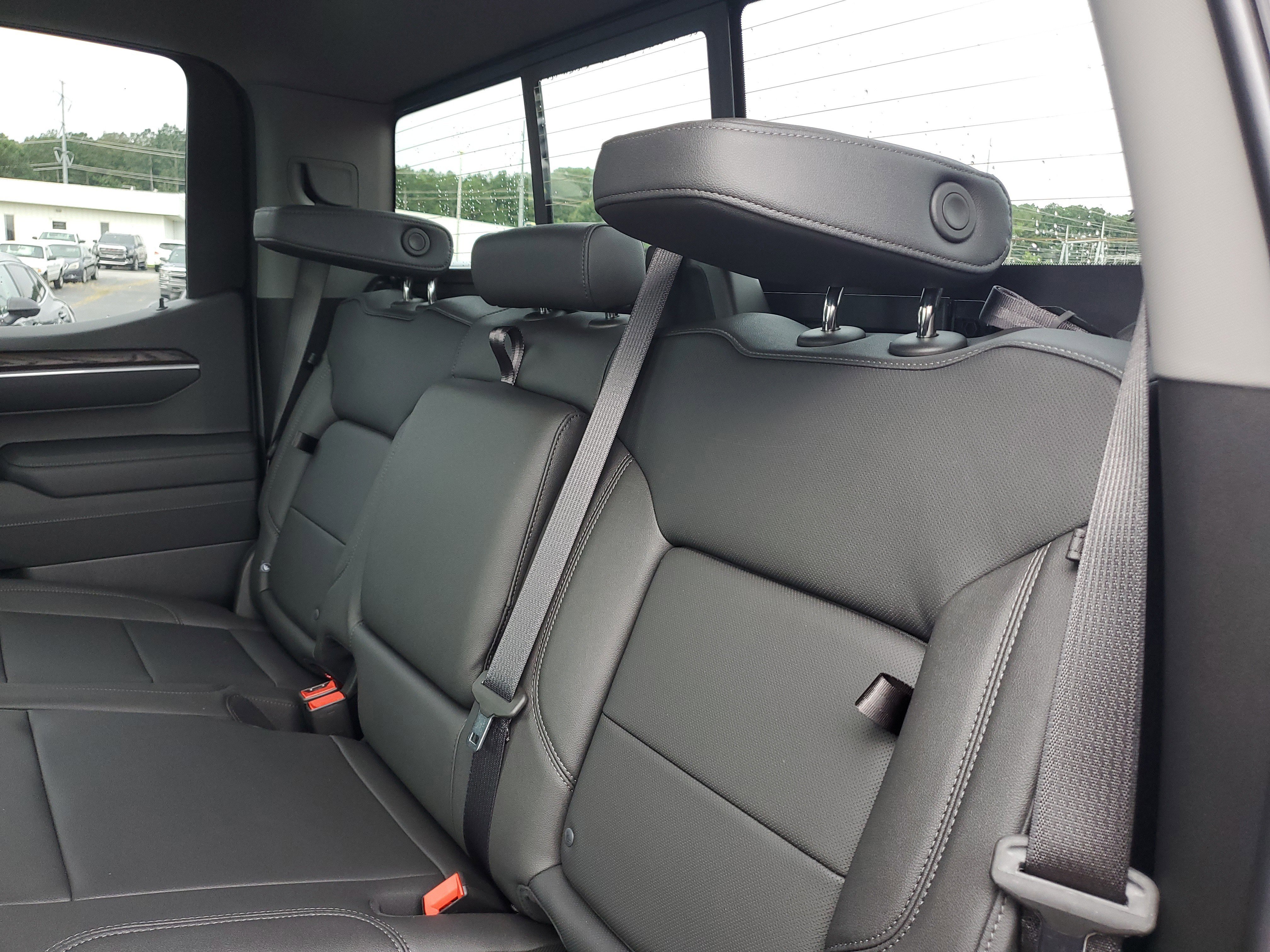 New 2026 GMC Sierra 1500 SLT w/ SLT Convenience Package image 14