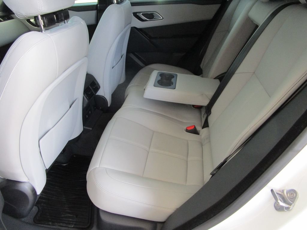 Used 2026 Land Rover Range Rover Velar Dynamic SE AWD/4WD image 18