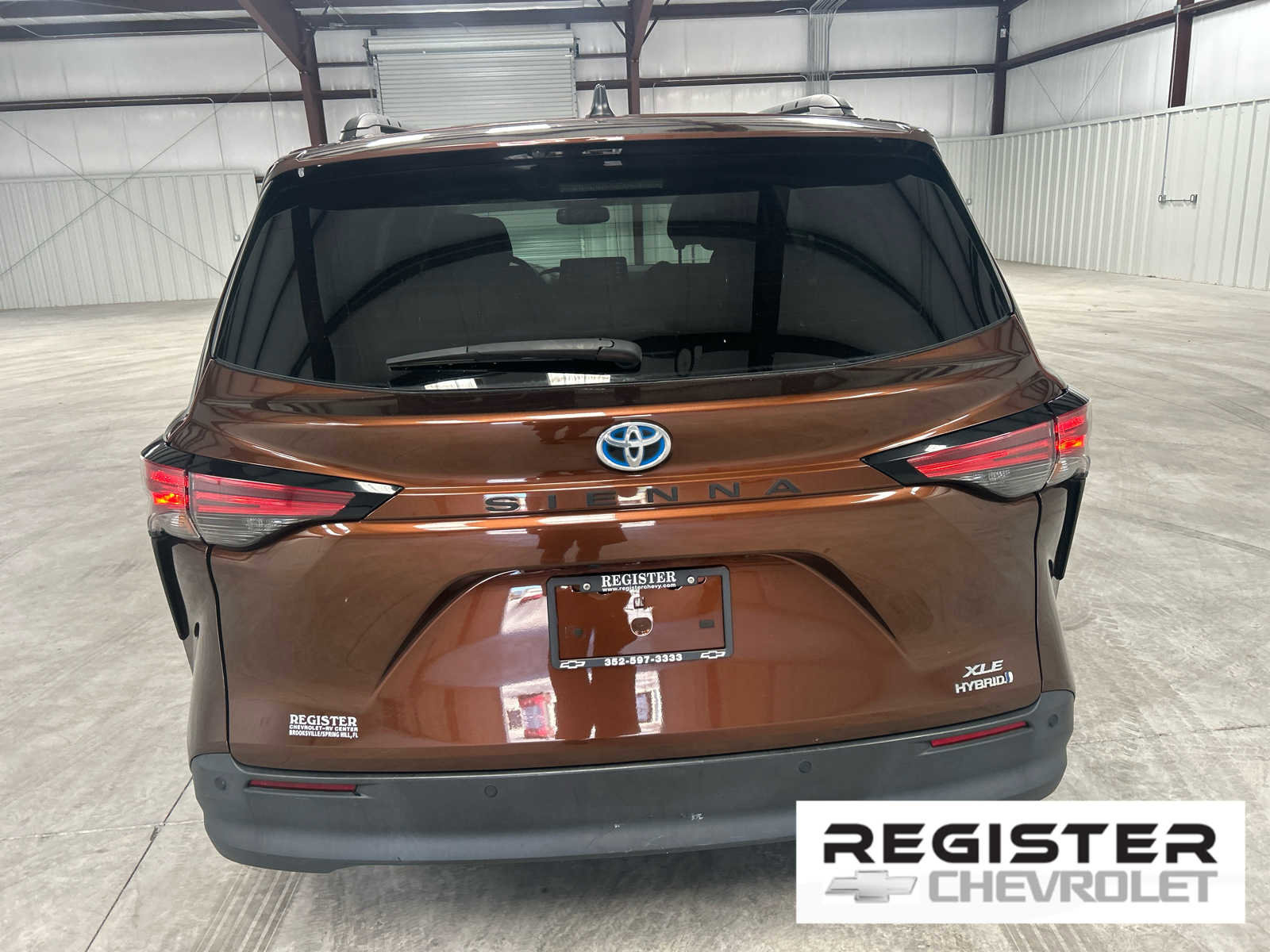 Used 2022 Toyota Sienna XLE