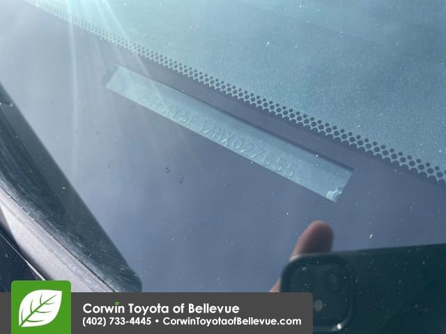 Certified 2021 Toyota Tundra Platinum image 30