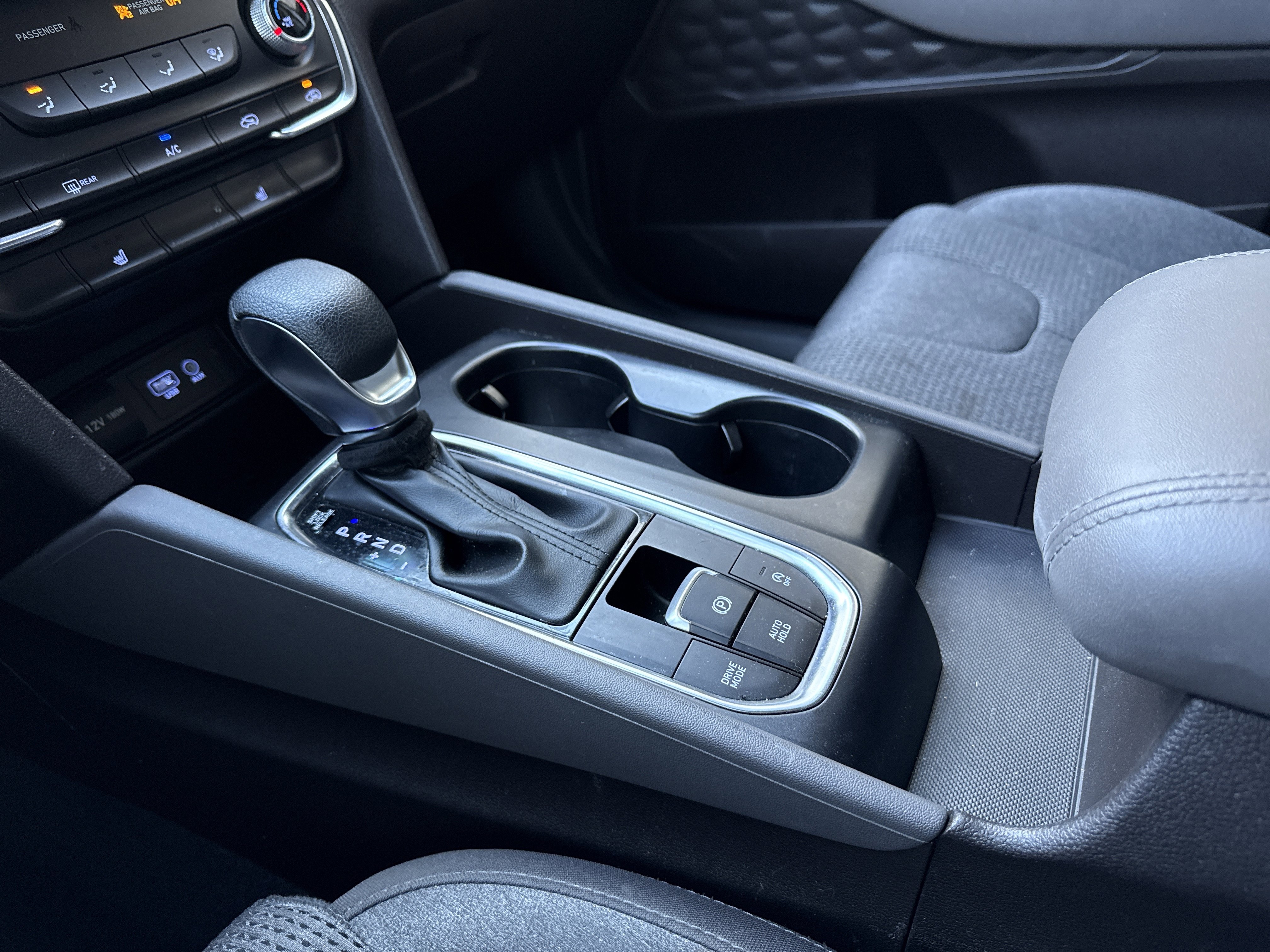 Used 2020 Hyundai Santa Fe SEL image 20