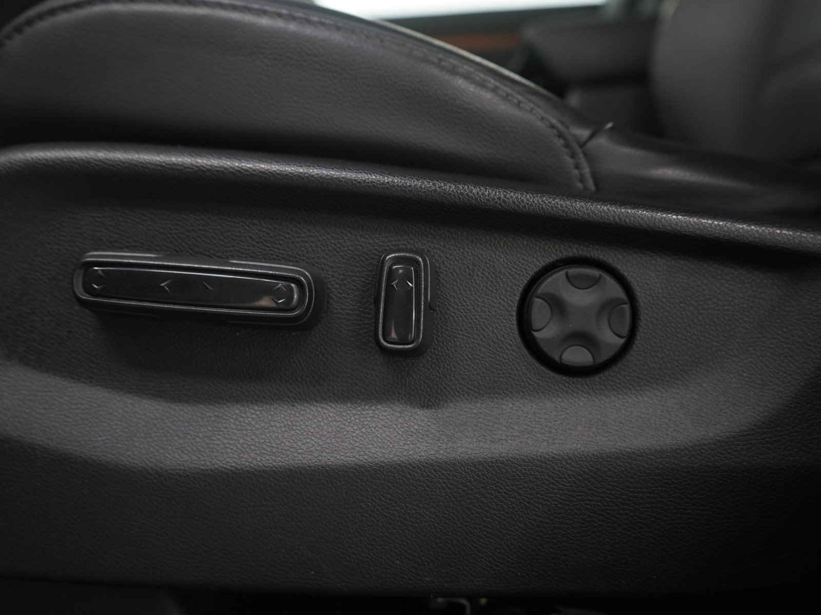 Used 2021 Honda CR-V Touring image 24