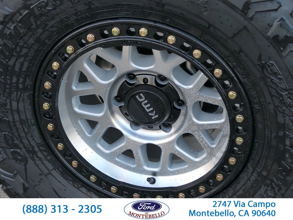 New 2025 Ford Bronco 4-Door image 12