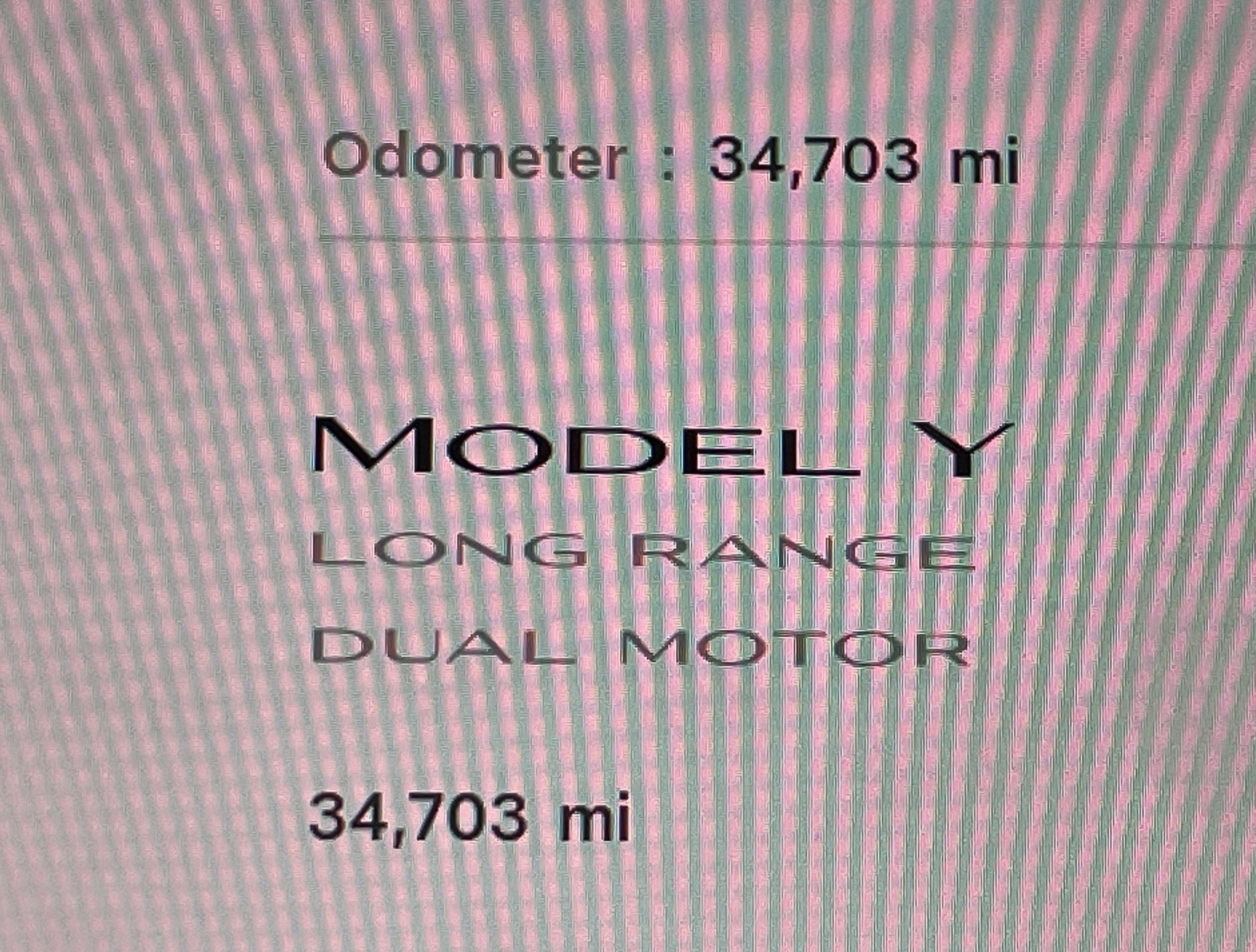 Used 2022 Tesla Model Y Long Range image 27