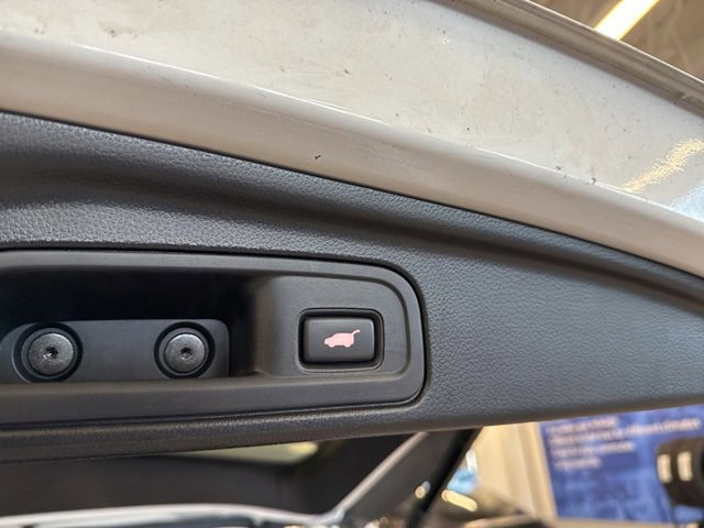 Used 2022 Honda Pilot TrailSport image 29