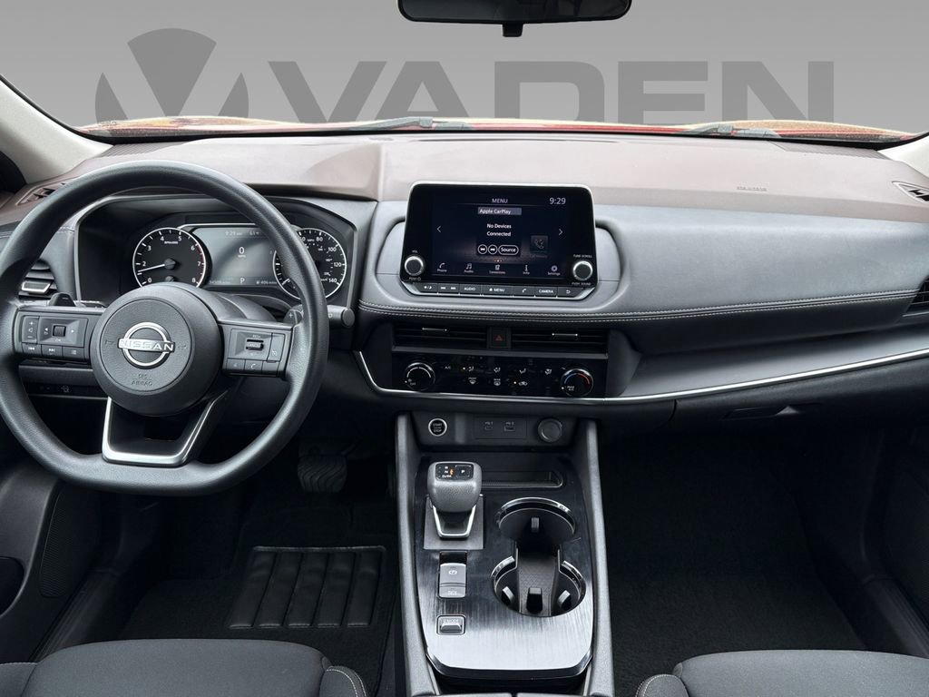 Used 2023 Nissan Rogue S FWD image 2