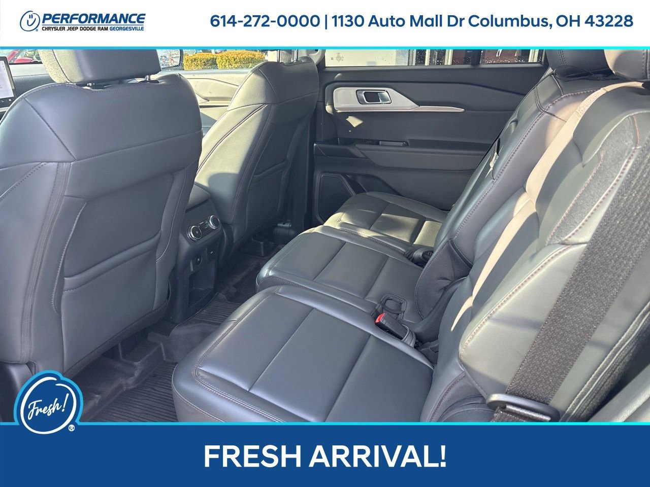 Used 2025 Ford Explorer Active w/ Active Comfort Package image 13