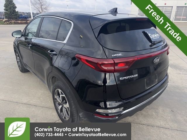 Used 2022 Kia Sportage LX image 9