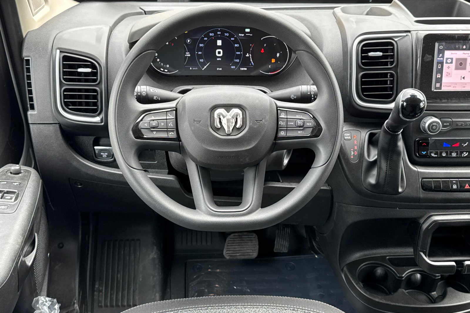 New 2026 RAM ProMaster 1500 w/ Quick Order Package 22G SLT image 12