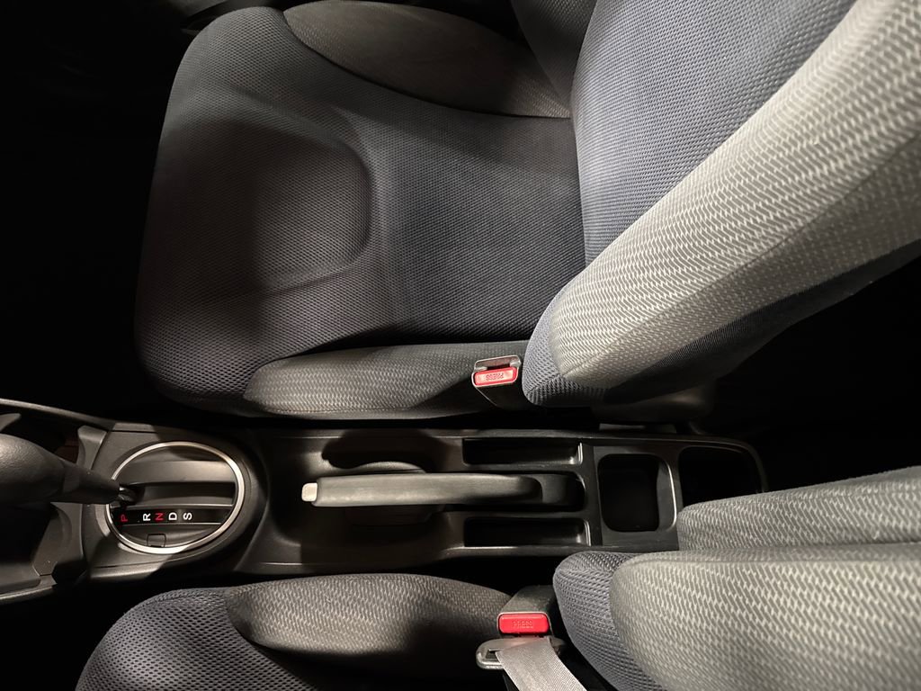 Used 2012 Honda Fit Sport image 23