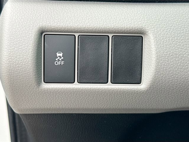 Used 2023 Honda Pilot LX image 10