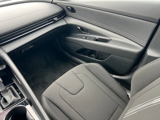 New 2026 Hyundai Elantra Sport image 15