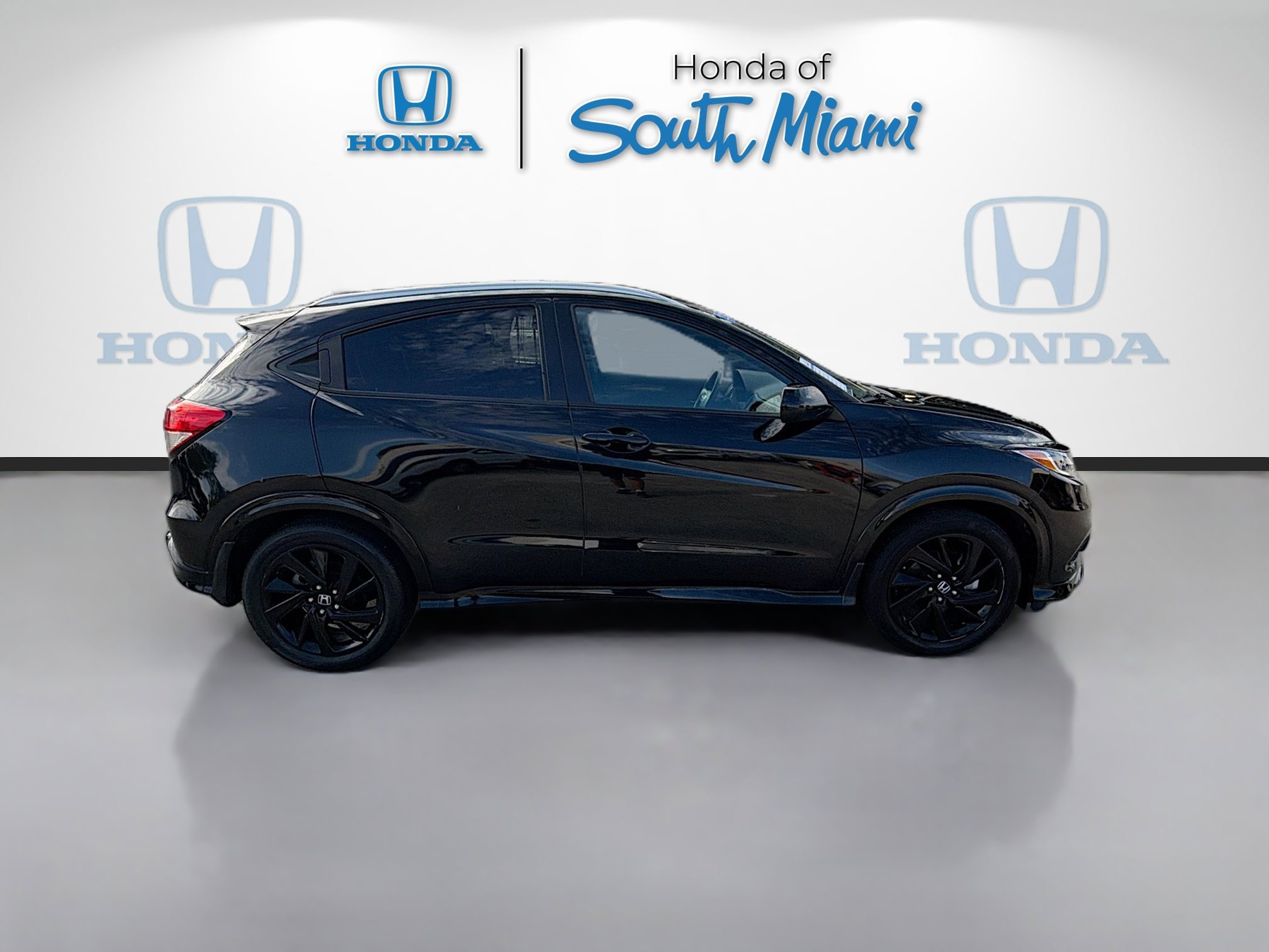 Certified 2022 Honda HR-V Sport image 8