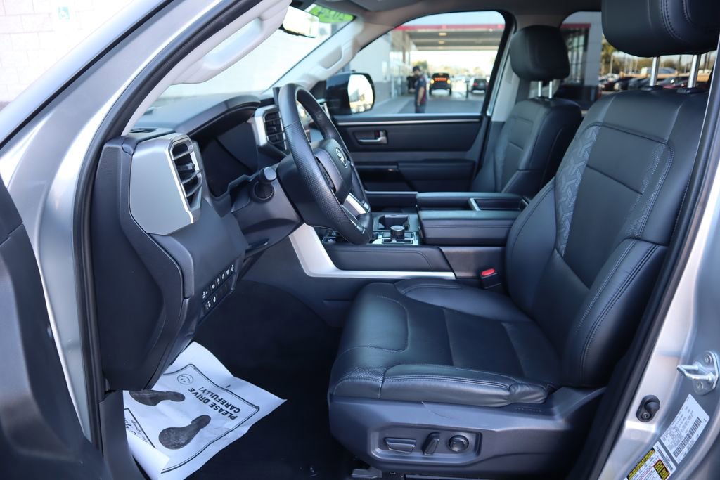 Used 2024 Toyota Tundra Limited image 18