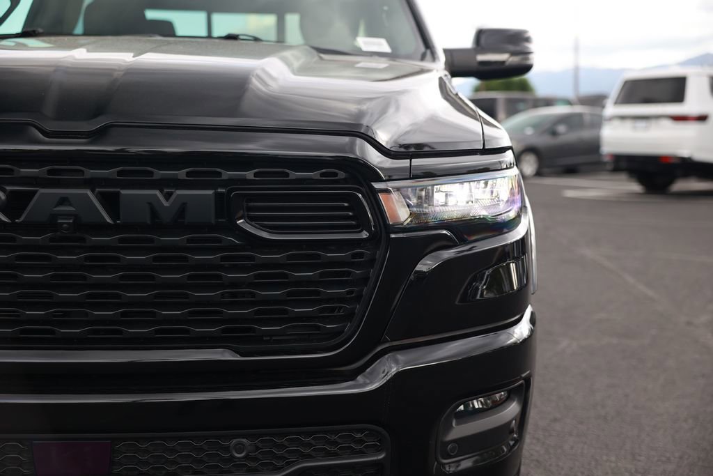 New 2026 RAM 1500 4x4 Crew Cab image 5