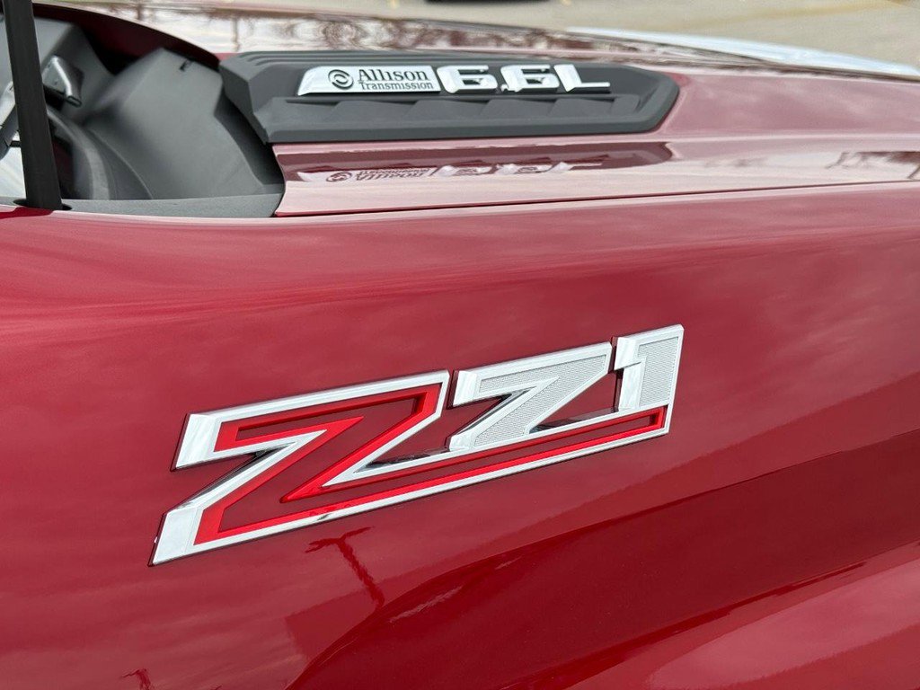 Used 2026 Chevrolet Silverado 2500 LTZ w/ LTZ Plus Package image 7