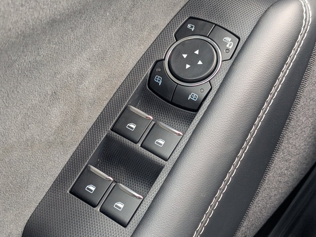 New 2025 Ford Mustang Mach-E GT w/ Interior Protection Package image 32