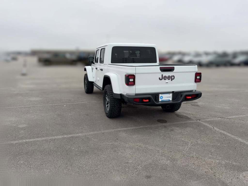 New 2026 Jeep Gladiator Mojave image 9