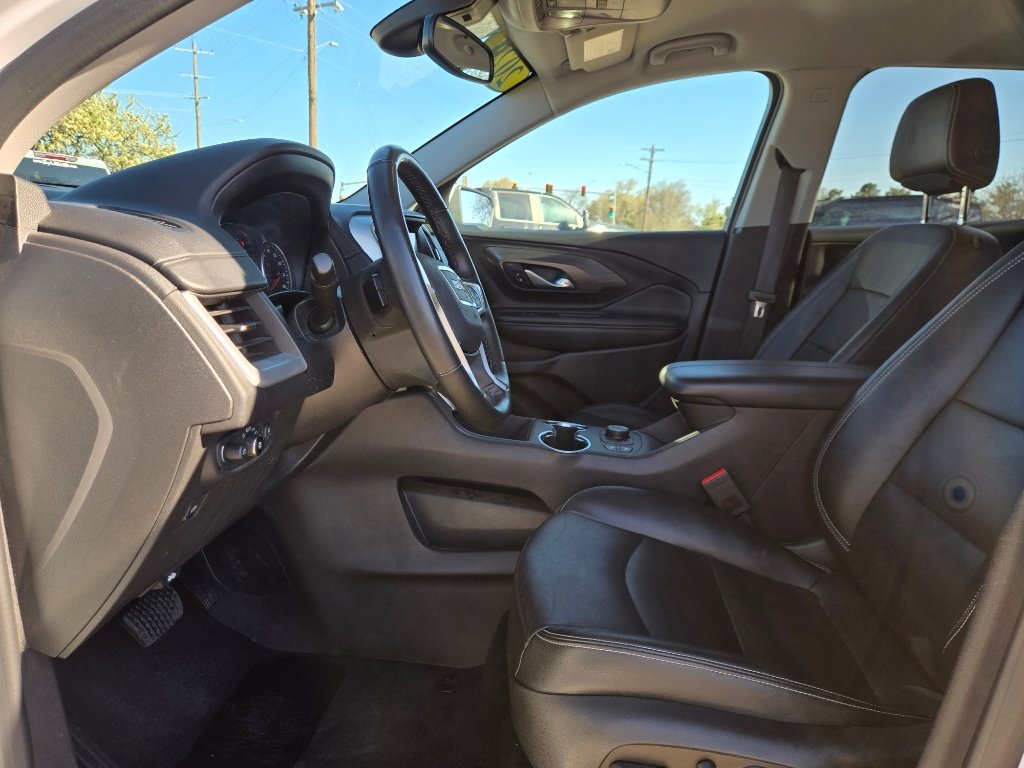 Certified 2024 GMC Terrain SLT image 11